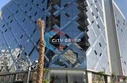 Office Space - Studio - 4 Bathrooms for rent in Ring Road - Zahraa El Maadi - Hay El Maadi - Cairo