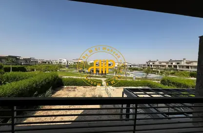 تاون هاوس - 4 غرف نوم - 4 حمامات للايجار في نيو جيزة - طريق مصر اسكندرية الصحراوي - مدينة 6 أكتوبر - الجيزة