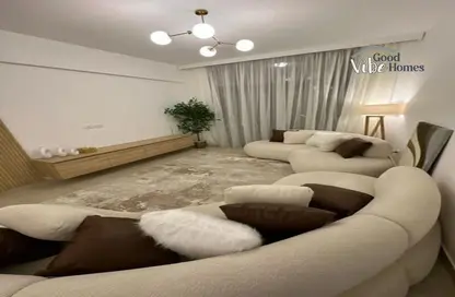 شقة - 3 غرف نوم - 2 حمامات للبيع في فيفث سكوير - التجمع الخامس - مدينة القاهرة الجديدة - القاهرة