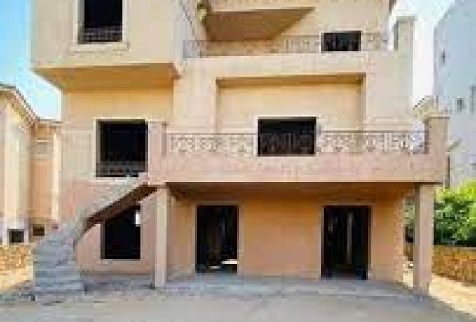 8251011 - Property Image 3