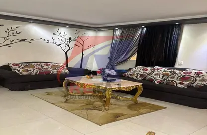 Apartment - 3 Bedrooms - 2 Bathrooms for rent in Al Gezira St. - South Investors Area - New Cairo City - Cairo
