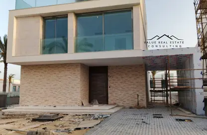 فيلا - 5 غرف نوم - 5 حمامات للبيع في مراسي - سيدي عبد الرحمن - الساحل الشمالي
