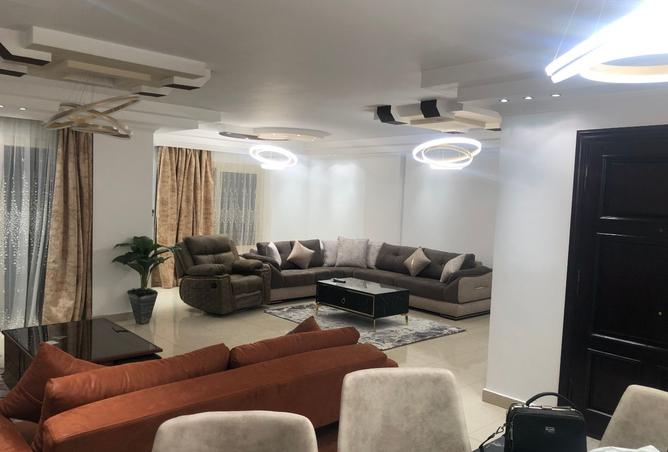 8373047 - Property Image 2