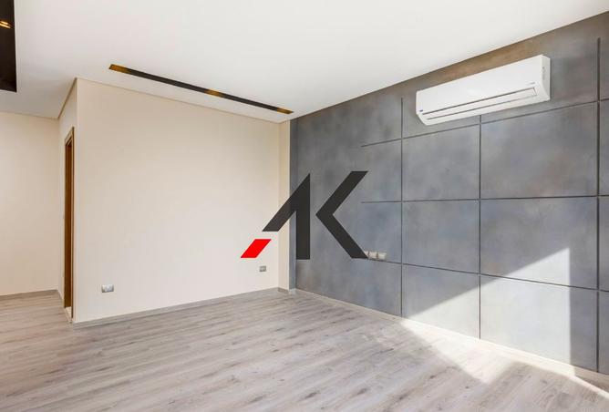 8219796 - Property Image 3