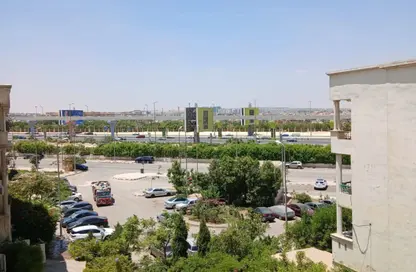Apartment - 2 Bedrooms - 2 Bathrooms for sale in Al Khamayel city - Sheikh Zayed Compounds - Sheikh Zayed City - Giza