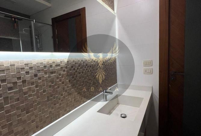 8424483 - Property Image 2