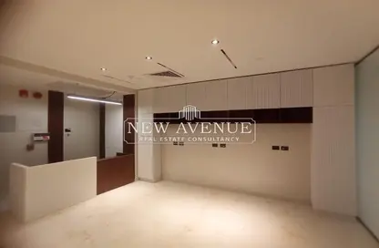 Office Space - Studio - 1 Bathroom for rent in Hyde Park - 5th Settlement Compounds - The 5th Settlement - New Cairo City - Cairo