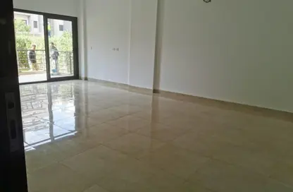 شقة - غرفة نوم - 2 حمامات للايجار في مون ريزيدنس - فيفث سكوير - التجمع الخامس - مدينة القاهرة الجديدة - القاهرة