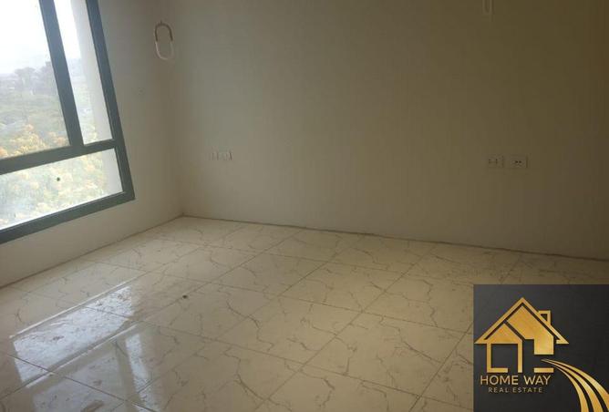 8284360 - Property Image 3