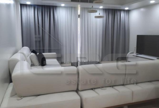 8067055 - Property Main Image