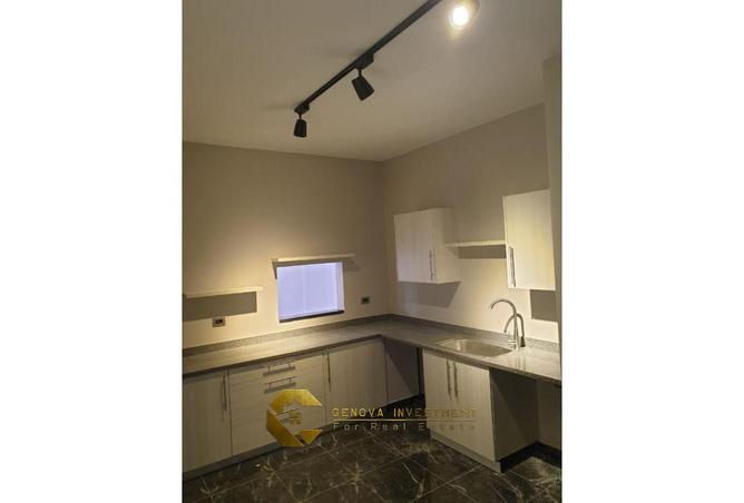 8025034 - Property Image 2
