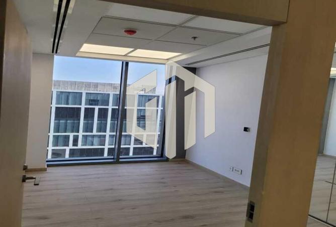 8033203 - Property Image 3