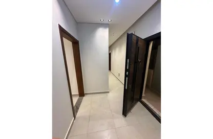 Apartment - 3 Bedrooms - 3 Bathrooms for rent in American University Housing District - 5th Settlement Compounds - The 5th Settlement - New Cairo City - Cairo