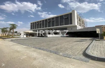 Shop - Studio - 1 Bathroom for sale in The Hub - 5th Settlement Compounds - The 5th Settlement - New Cairo City - Cairo