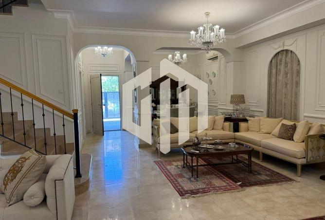 8221645 - Property Image 2