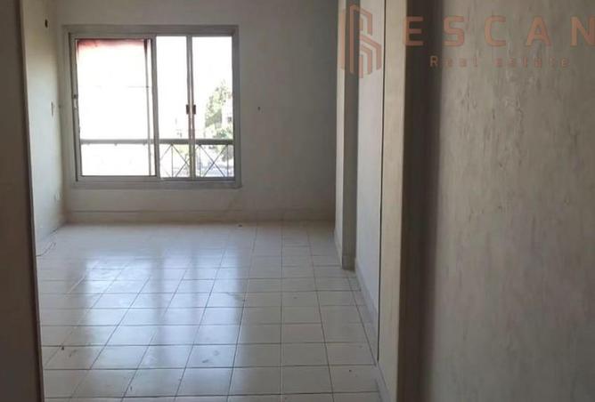 8381002 - Property Main Image