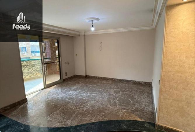 8243159 - Property Image 3