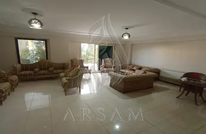 Apartment - 3 Bedrooms - 2 Bathrooms for sale in Talaat Harb Axis - District 2 - The 5th Settlement - New Cairo City - Cairo