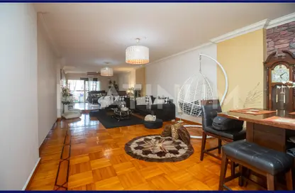 Apartment - 3 Bedrooms - 2 Bathrooms for sale in Abdelhamid Al Abady St. - Bolkly - Hay Sharq - Alexandria