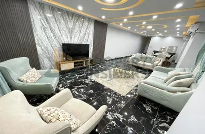 شقة - 3 غرف نوم - 3 حمامات للايجار في شارع طيبه - المهندسين - الجيزة