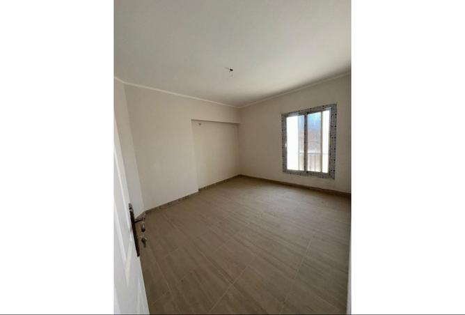 8087317 - صورة العقار 3