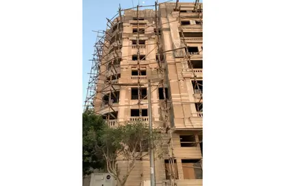 Apartment - 4 Bedrooms - 3 Bathrooms for sale in Omar Ibn Al Khattab St. - Almazah - Heliopolis - Masr El Gedida - Cairo