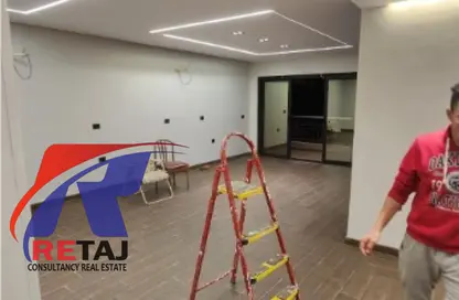 شقة - 2 غرف نوم - 1 حمام للبيع في طريق النصر - رابعة العدوية - مدينة نصر - القاهرة