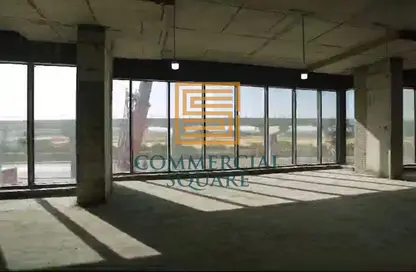 مساحات مكتبية - استوديو للايجار في جولدن جيت - شارع التسعين الجنوبي - التجمع الخامس - مدينة القاهرة الجديدة - القاهرة