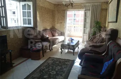 شقة - 3 غرف نوم - 2 حمامات للبيع في بوالينو - محرم بك - حي وسط - الاسكندرية