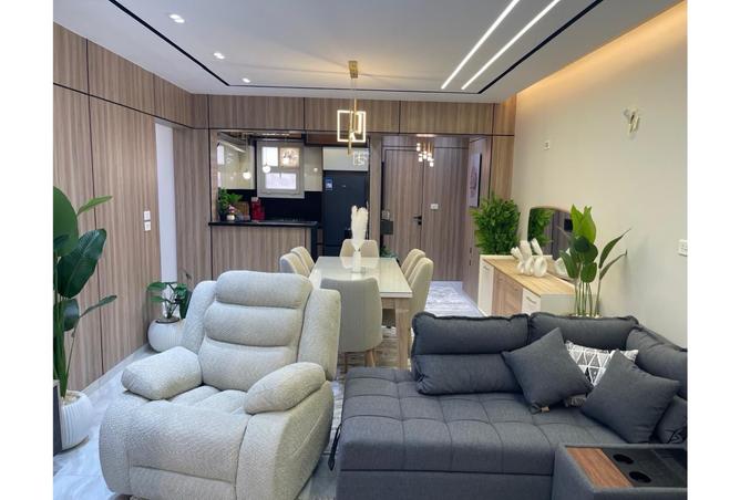 8183008 - صورة العقار 3