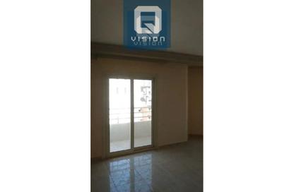 Apartment - 3 Bedrooms - 2 Bathrooms for rent in Schools Road - Al Hadaba Al Wosta - Mokattam - Cairo