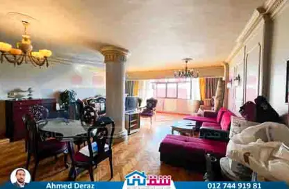 Apartment - 3 Bedrooms - 2 Bathrooms for sale in Tharwat - Hay Sharq - Alexandria