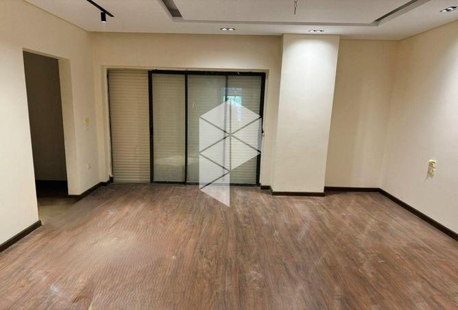 8227858 - Property Image 2