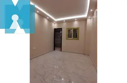 Apartment - 3 Bedrooms - 2 Bathrooms for sale in Ahmed Orabi St. - Mohandessin - Giza