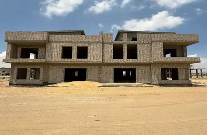 Villa - 4 Bedrooms - 4 Bathrooms for sale in V Levels - Sheikh Zayed Compounds - Sheikh Zayed City - Giza