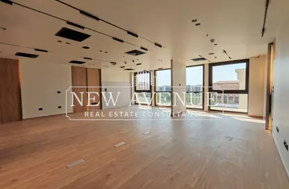 مساحات مكتبية - استوديو - 1 حمام للايجار في ميفيدا - كمبوندات التجمع الخامس - التجمع الخامس - مدينة القاهرة الجديدة - القاهرة