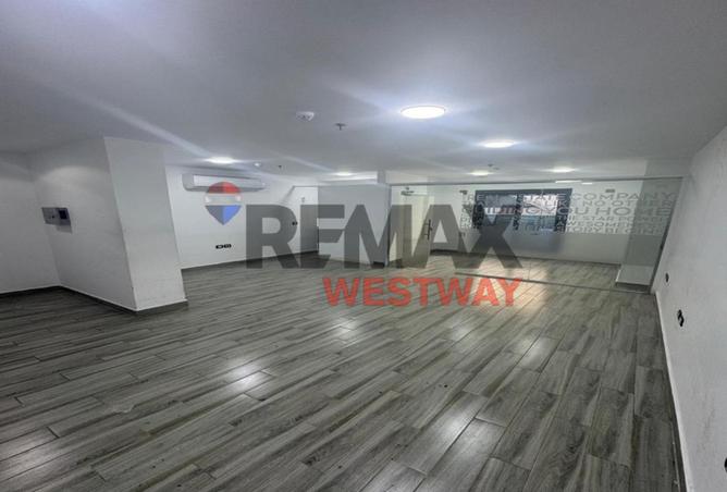 8460687 - Property Image 2