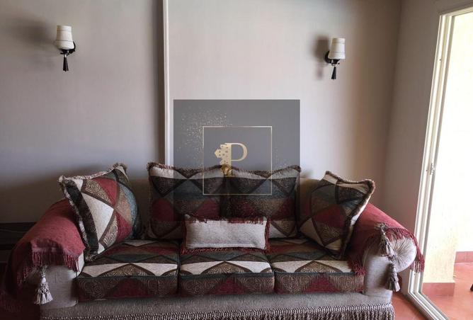 8247465 - Property Image 2