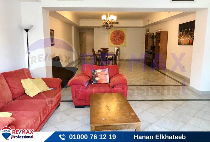 8215883 - صورة العقار 2