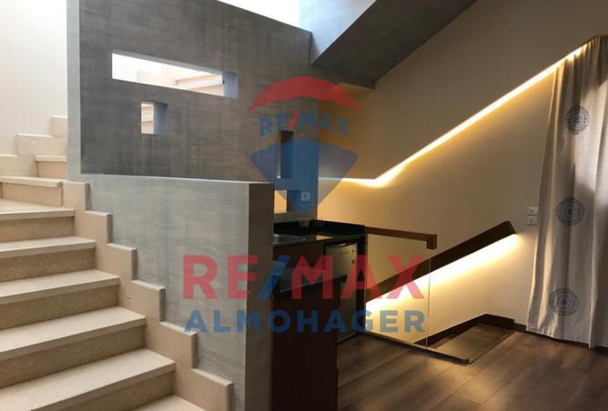 8041480 - Property Image 3