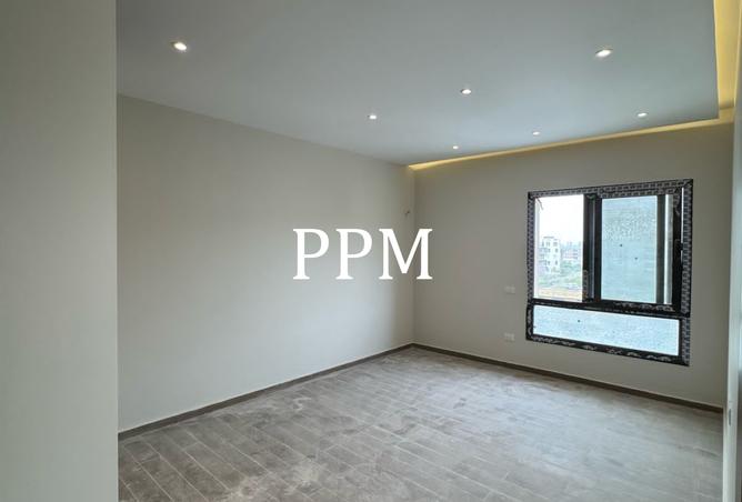 7921536 - Property Image 2