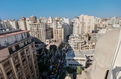 شقة - 3 غرف نوم - 3 حمامات للبيع في جناكليس - حي شرق - الاسكندرية