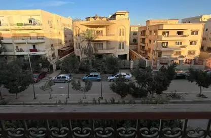 Apartment - 3 Bedrooms - 2 Bathrooms for sale in District 2 - The 5th Settlement - New Cairo City - Cairo
