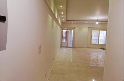 Apartment - 3 Bedrooms - 3 Bathrooms for sale in Hayati Residence - North Investors Area - New Cairo City - Cairo