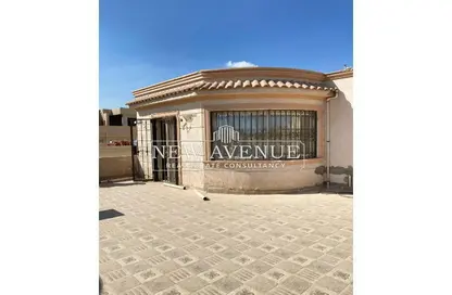 Penthouse - 3 Bedrooms - 1 Bathroom for sale in South Investors Area - New Cairo City - Cairo