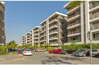Apartment - 2 Bedrooms - 1 Bathroom for sale in Taj City - 5th Settlement Compounds - The 5th Settlement - New Cairo City - Cairo