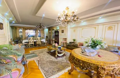 Apartment - 3 Bedrooms - 3 Bathrooms for sale in Roushdy St. - Roushdy - Hay Sharq - Alexandria