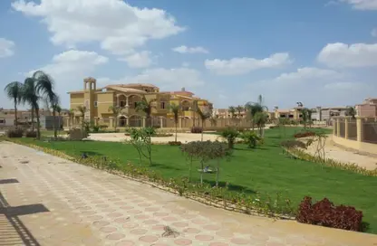 تاون هاوس - 4 غرف نوم - 5 حمامات للبيع في الشروق سبرنجز - كمبوندات الشروق - مدينة الشروق - القاهرة