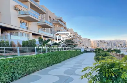 Apartment - 4 Bedrooms - 3 Bathrooms for sale in Mountain View iCity - 5th Settlement Compounds - The 5th Settlement - New Cairo City - Cairo