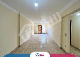 شقة - 3 غرف نوم for للبيع in شارع الاقبال - لوران - حي شرق - الاسكندرية